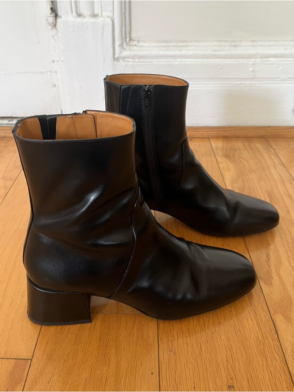 Sezane Paulette Low Boots Glossy Black - Size 10